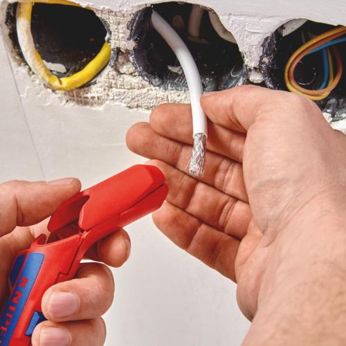 Knipex ErgoStrip Universal Stripping Tool for Left-handers 135mm 16 95 02 SB